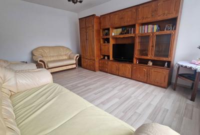 Apartament cu 2 camere decomandat în Central - 2