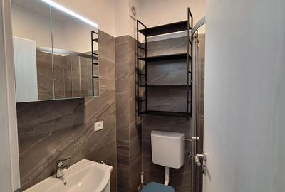Garsonieră decomandată în Central - 7