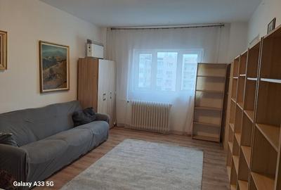 Garsonieră decomandată, mobilată în Baba Novac - 2