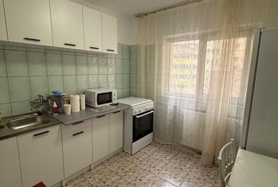 Apartament cu 3 camere decomandat, mobilat în Lacul Tei - 9