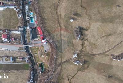 Teren de 4500 mp, în Central - 12