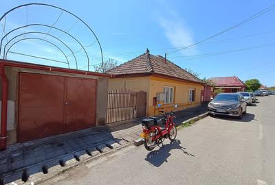 Casă cu 3 camere cu Teren 260 Mp în Central
