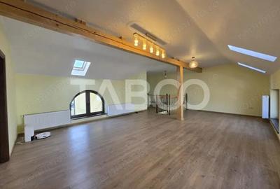 Casă cu 5 camere cu Canalizare în Tineretului - 1