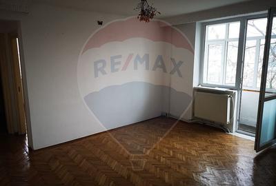 Apartament cu 2 camere de vanzare Apartament cu 2 camere de vanzare - 3