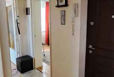 Bld. Bucuresti ap. 3 cam. decomandat, 83.000 - 8