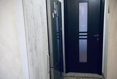 Apartament cu 2 camere decomandat, zona Nicolina - 6