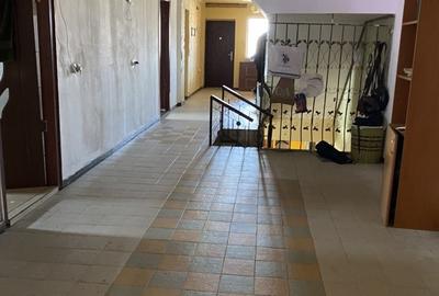 Casă cu 8 camere cu Canalizare în Afumați - 16