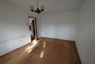 3 Camere Decomadat Zona Tomis Nord Str.Cismelei - 2