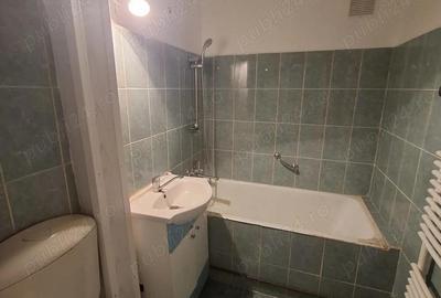 Str. George Cosbuc (zona scolii N. Iorga) apartament 2 camere, bloc de caramida - 6