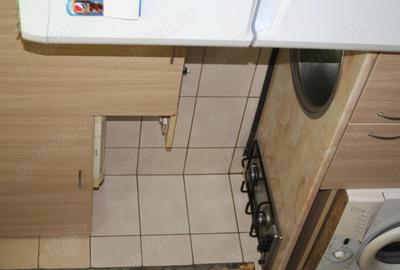 Garsonieră decomandată în Nicolina - 8