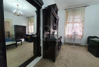Apartament cu 3 camere în Central - 9