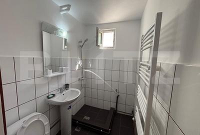 Apartament de vanzare, cu 2 camere, 40 mp, zona Micro 6 - 5