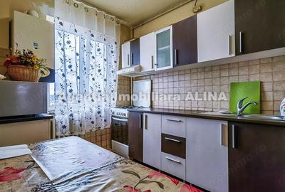 Apartament cu 2 camere decomandat în Piața Centrală - 17