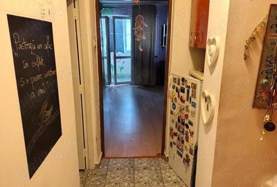 Garsonieră decomandată în Titan - 4