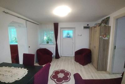 Casă individuală cu 4 camere cu Canalizare în Nord-Est - 12