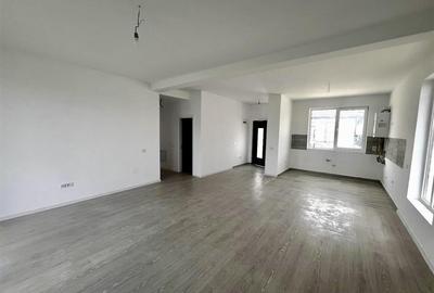 Casă individuală cu 4 camere în Tunari