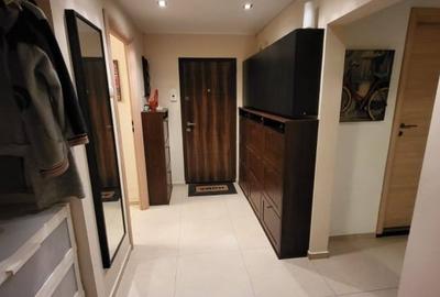 Apartament-3-camere-Hol-H-BRANCOVEANU-ORASELUL-COPIILOR - 8