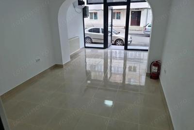Spatiu de Inchiriat Central Husi - 5