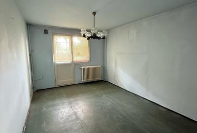 Apartament cu 2 camere decomandat în Drumul Taberei