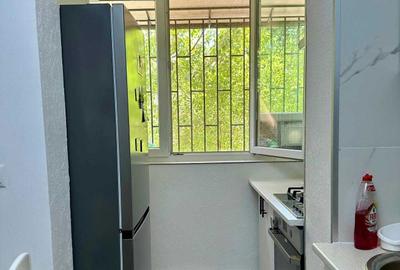 Apartament cu 3 camere semidecomandat în Titan - 8