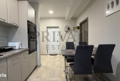 Garsonieră decomandată în Central