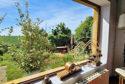 Casă cu 5 camere cu Teren 1067 Mp în Izvorani - 12