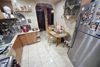 4 camere in bloc reabilitat - zona Vitan-Dristor - 13