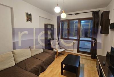 Apartament cu 2 camere decomandat, mobilat în Central