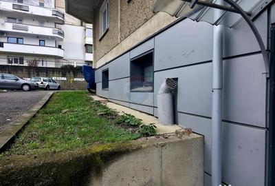 Spațiu comercial, de 68 mp, în Central