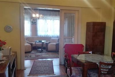 Casă individuală cu 2 camere în Central