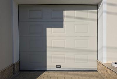 Casă cu 5 camere cu Teren 500 Mp în Zăvoi - 4