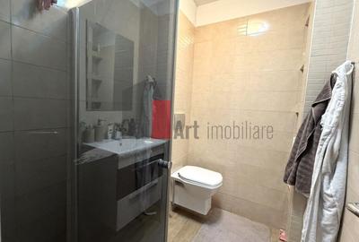 Apartament cu 4 camere decomandat în Apărătorii Patriei - 17