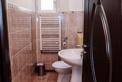 Apartament cu 3 camere decomandat, mobilat în Central - 9