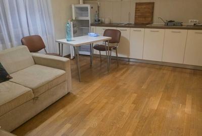 Apartament cu 2 camere nedecomandat în Fundeni