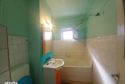 Apartament cu 2 camere decomandat în Traian - 3