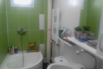 Vind apartament( Schimb) - 3