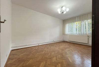 De închiriat apartament modern – Zona Medicină - 10