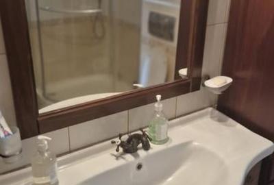 Casă cu 4 camere cu Canalizare în Central - 19