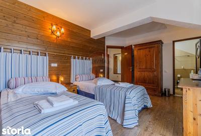 Casă cu 7 camere cu Teren 1004 Mp în Central - 11