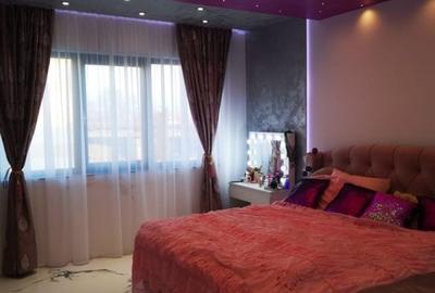 Penthouse cu 5 camere decomandat în Prundu - 20