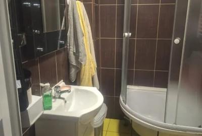 Casă cu 7 camere cu Teren 271 Mp în Central - 15