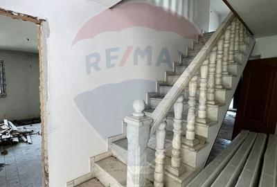 Casă individuală cu 7 camere cu Canalizare în Mădei - 7