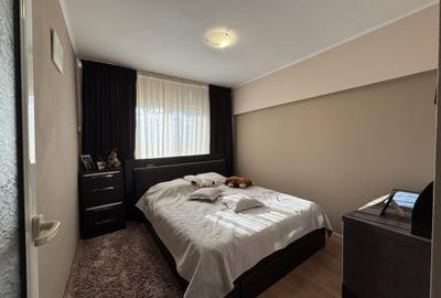 3 cam, 67 mp., decomandat, renovat, etaj 4, zona Palat justitie - 3