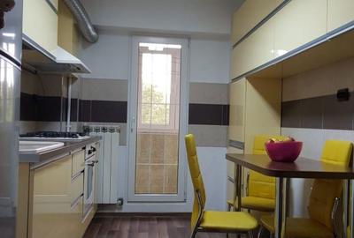 Apartament cu 3 camere semidecomandat în Colentina - 4