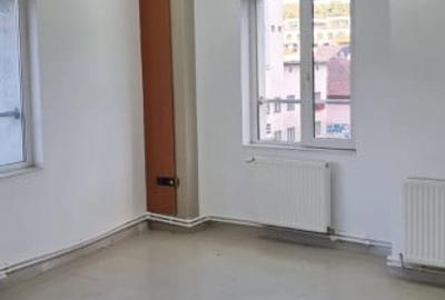 Spatiu de inchiriat | Pretabil birouri | - 8
