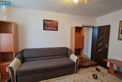 Apartament cu 2 camere semidecomandat, mobilat în Decebal - 1