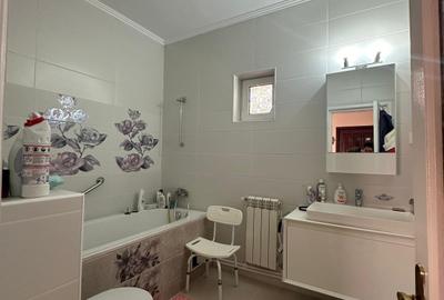 EXCLUSIVITATE! Casa 5 camere - zona Centrala -  330.000 euro (Cod E8+E10) - 16