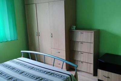 Apartament cu 3 camere decomandat în Central - 2