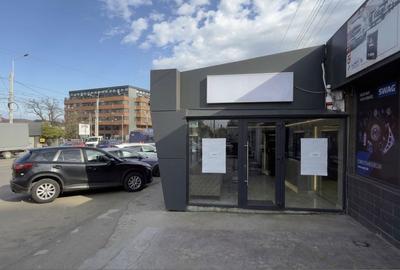 Spațiu comercial, de 65 mp, în Central - 3