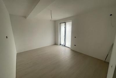 Giroc-Eso | Apartamente decomandate | Gradina proprie | Loc de parcare inclus